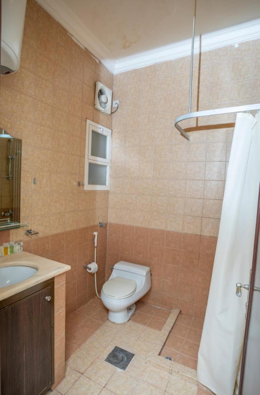 Delmon Hotel Suites Jiddah Esterno foto
